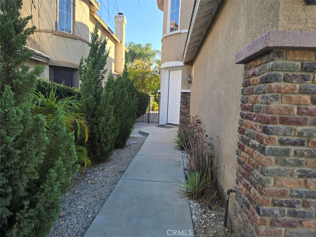 27513 Stanford Drive