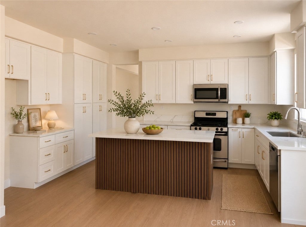 25868 Boulder Rock Pl