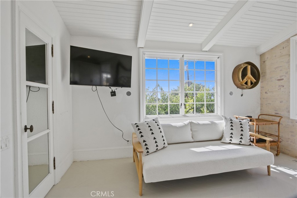 North Laguna (NL) - Residential Lease