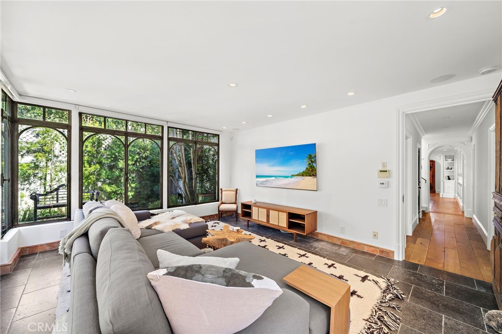 North Laguna (NL) - Residential Lease