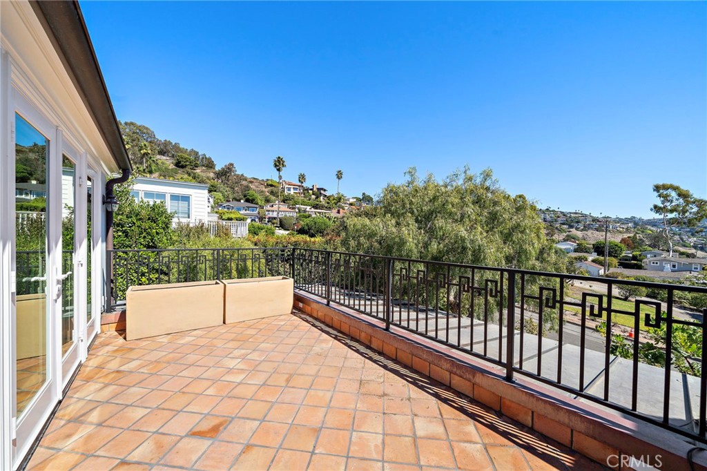 North Laguna (NL) - Residential Lease