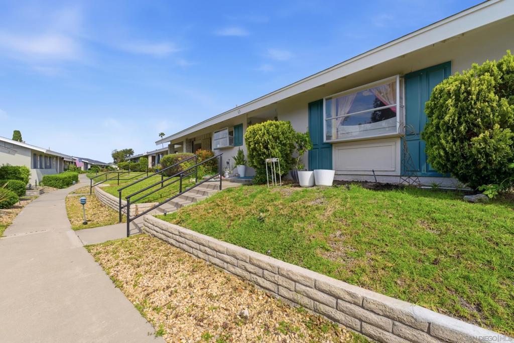 3760 S Vista Campana 63