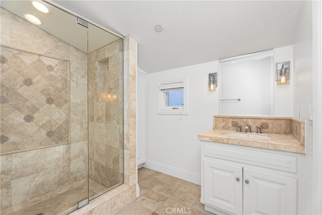 707 Larkspur Avenue, Corona Del Mar CA 92625 - Photo 28