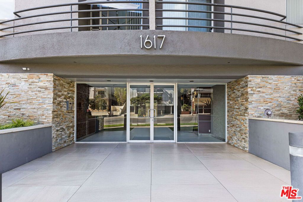 Photo of 1617 S Beverly Glen Boulevard #204, Los Angeles, CA 90024 (MLS # 25606673)