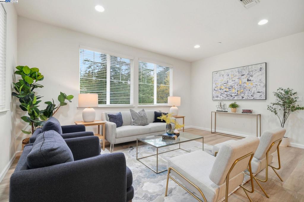 Not Listed - Residential