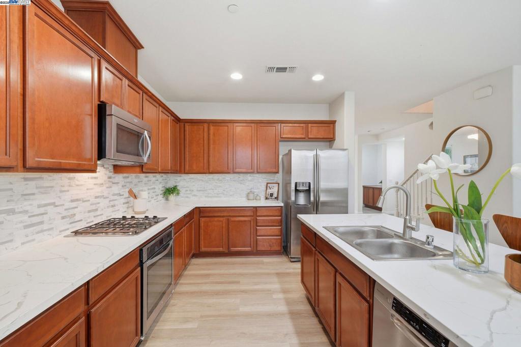 Not Listed - Residential