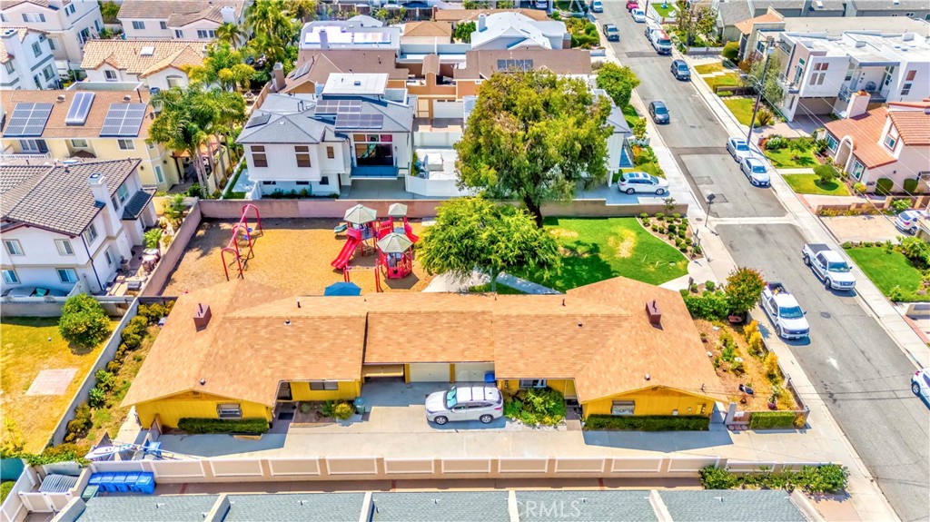 2418 Clark Lane