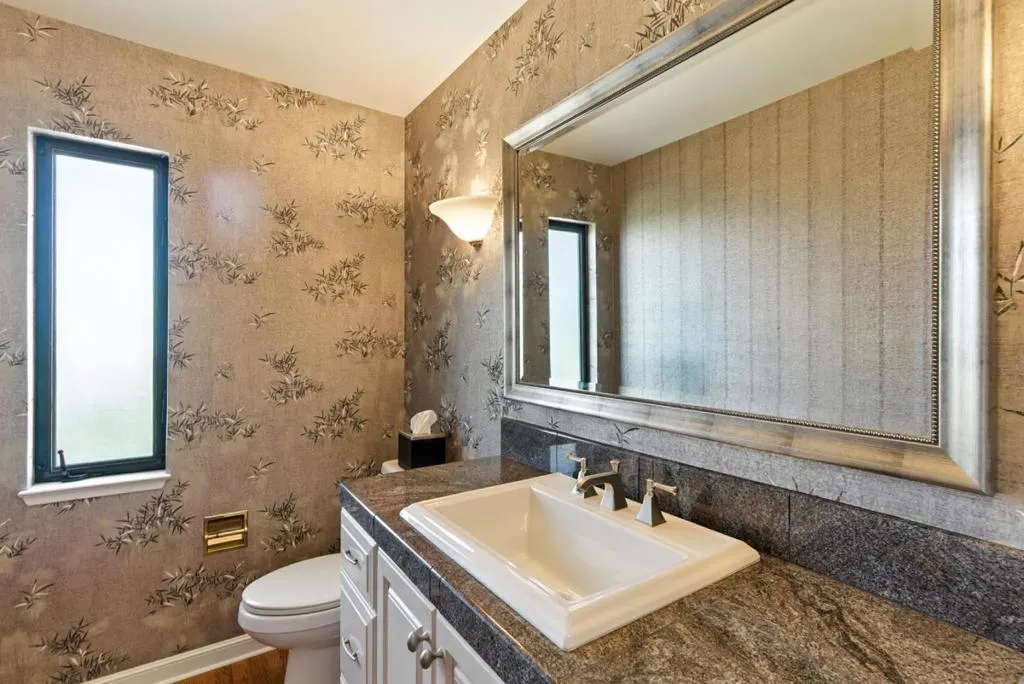 San Carlos, California 94070, United States, 4 Bedrooms Bedrooms, ,4 BathroomsBathrooms,Residential,Active,177553