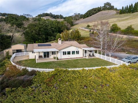 Tiny photo for 4342 Shadow Canyon Road, Templeton, CA 93465 (MLS # NS26068240)