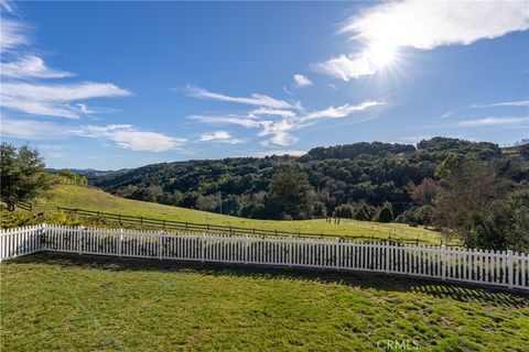 Tiny photo for 4342 Shadow Canyon Road, Templeton, CA 93465 (MLS # NS26068240)