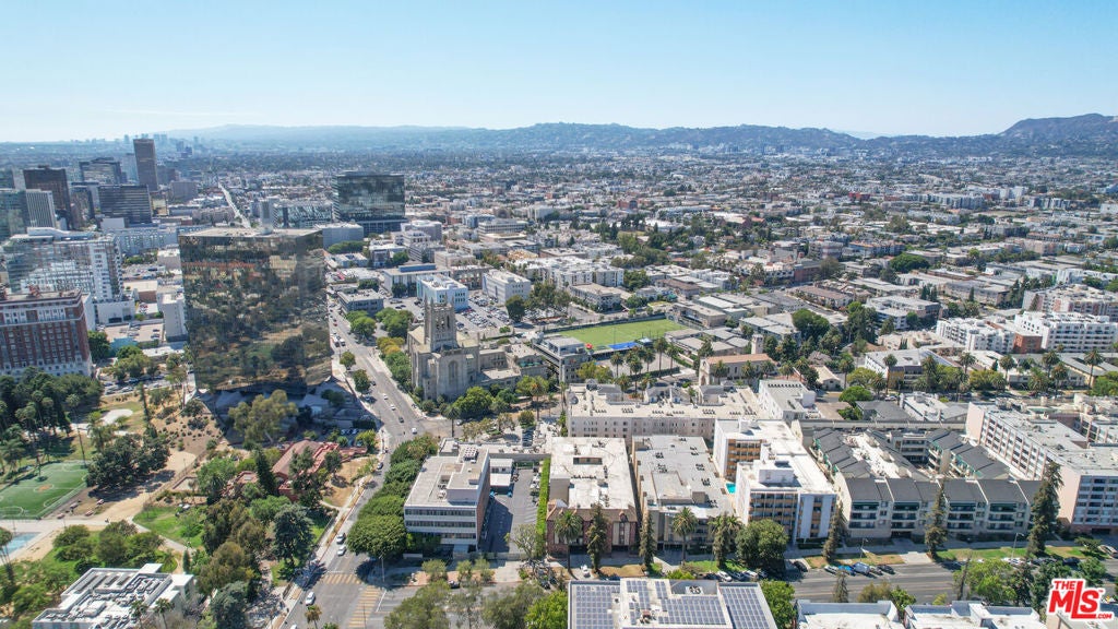 525 La Fayette Park Place 115