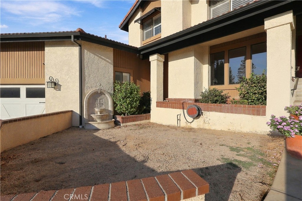 2429 Cliff Road