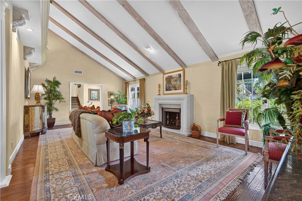 757 Quail Valley
