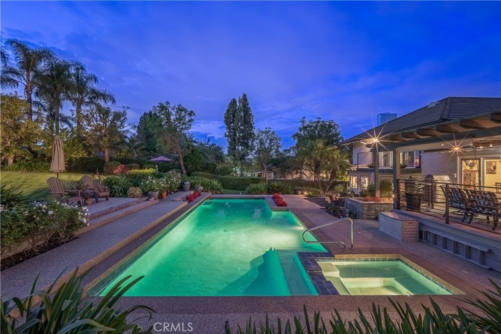 757 Quail Valley