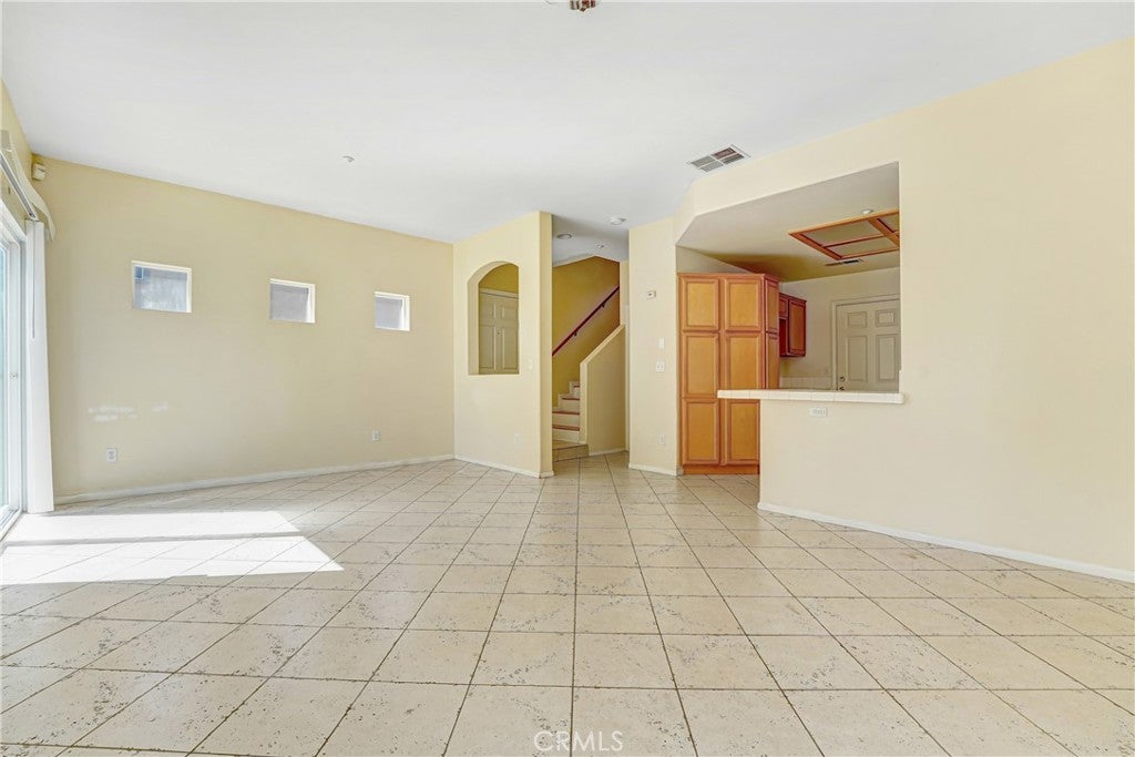 9315 Burnet Ave 117