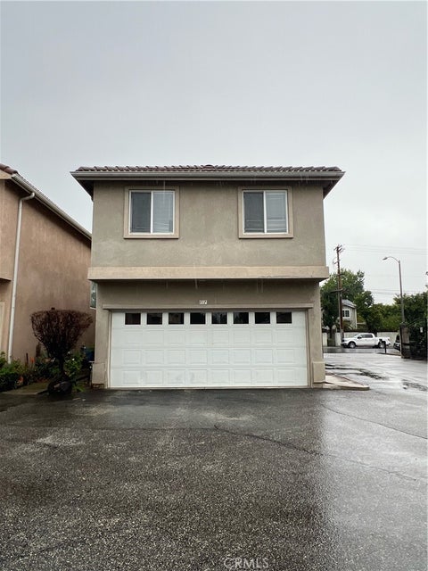 Photo of 9315 Burnet Ave AVE #117, North Hills, CA 91343 (MLS # SR26195721)
