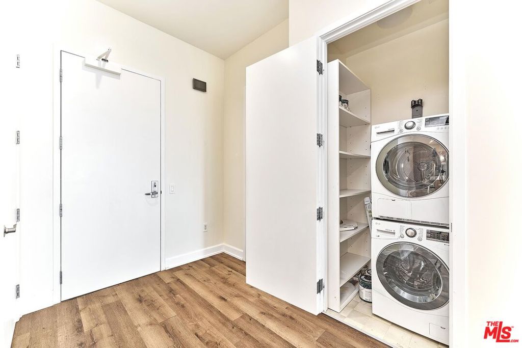3223 W 6th Street 1005