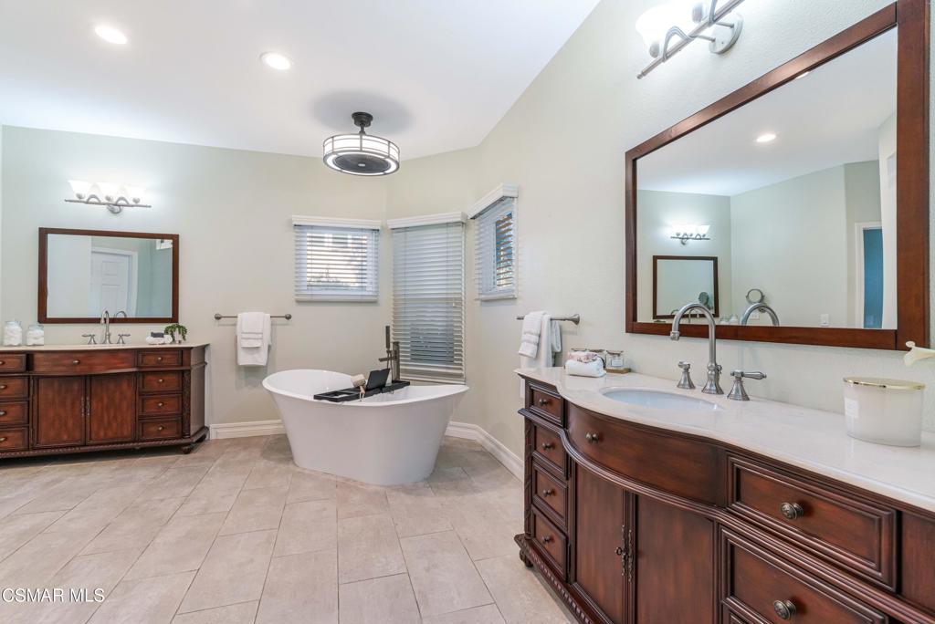 Legacy Collection-363 - 363 - Residential