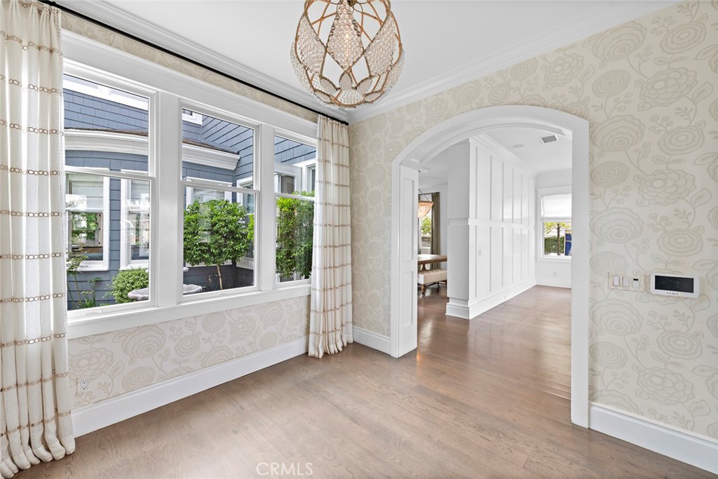 7 Cape Danbury