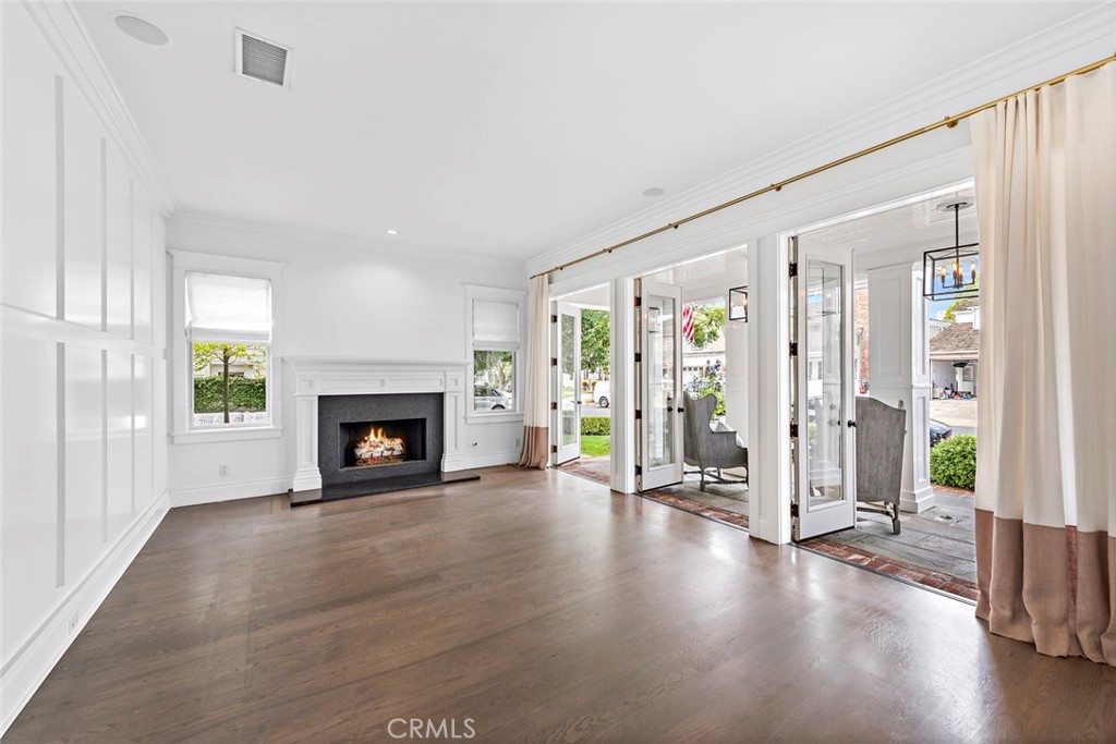 7 Cape Danbury