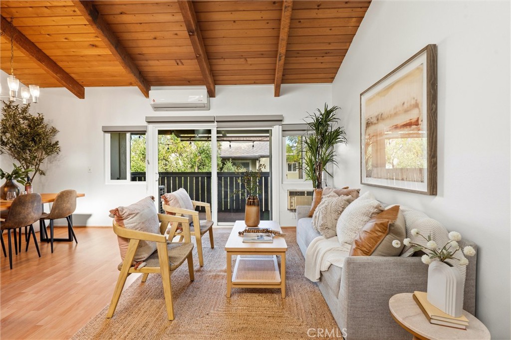 4818 Hollow Corner 268