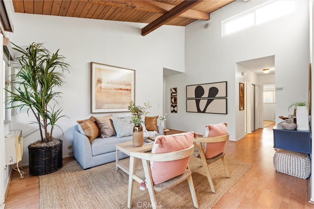 4818 Hollow Corner 268