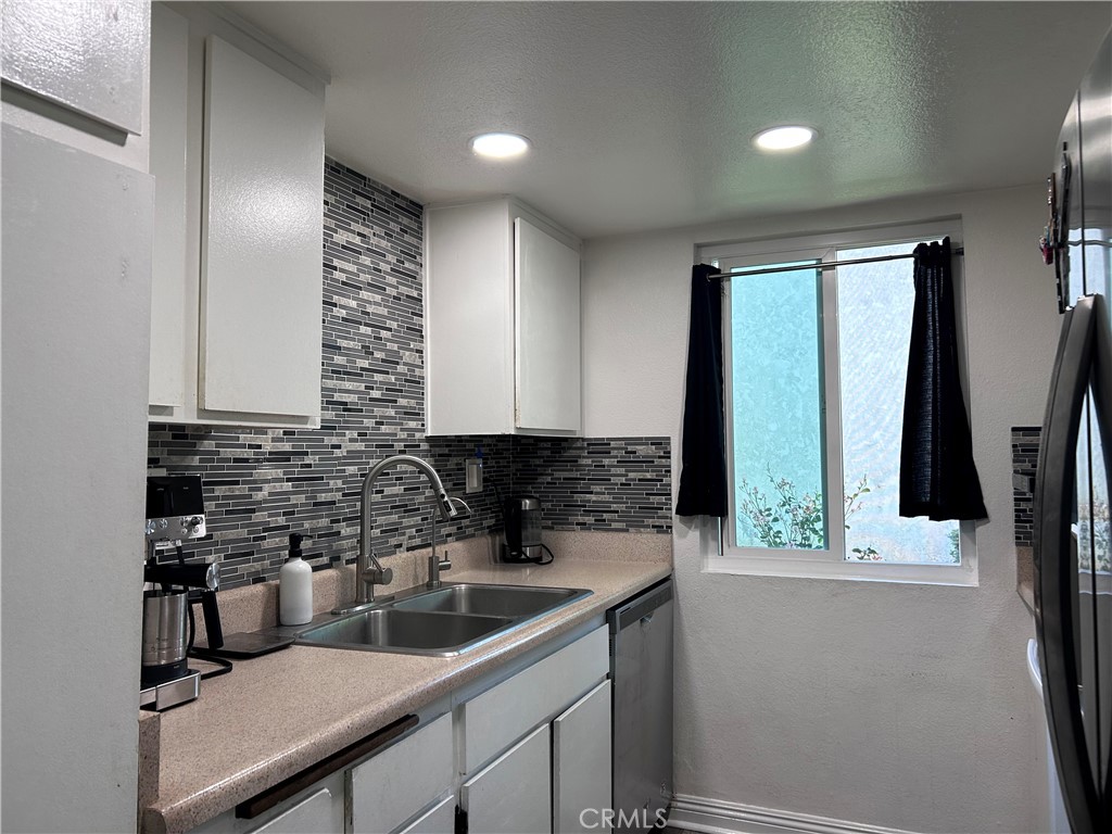 1060 S Idaho Street 41