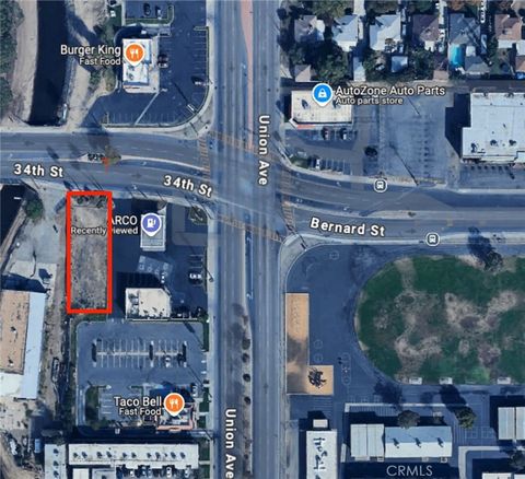 Photo of 3333 Union Avenue, Bakersfield, CA 93305 (MLS # GD25207595)