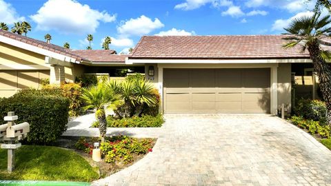 Photo of 272 Running Springs Drive, Palm Desert, CA 92211 (MLS # 219143831DA)