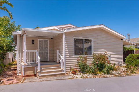 Photo of 1113 Mohawk, Topanga, CA 90290 (MLS # SR26067406)
