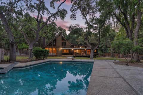 Photo of 19544 Sky Oaks Way, Los Gatos, CA 95030 (MLS # ML82056978)