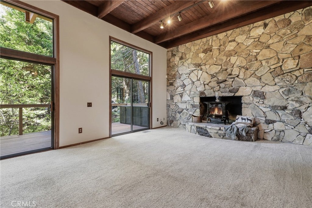 404 Golf Course Way