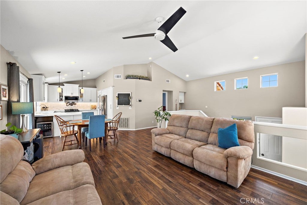 21 Calle Verano, Rancho Santa Margarita CA 92688 - Photo 24
