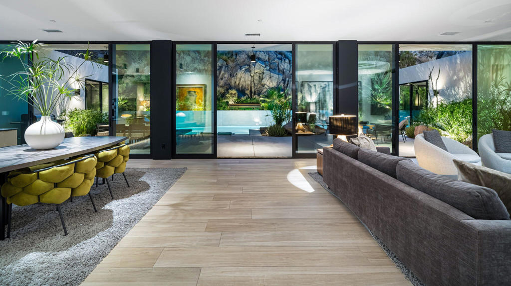 Indian Wells C.C. - Residential