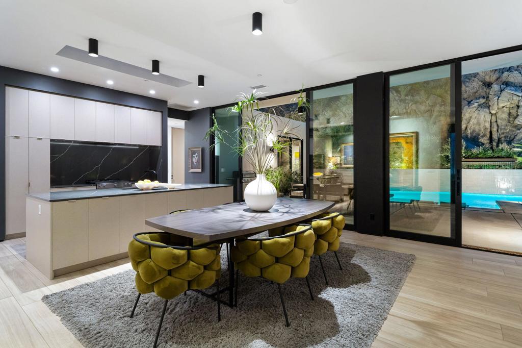 Indian Wells C.C. - Residential