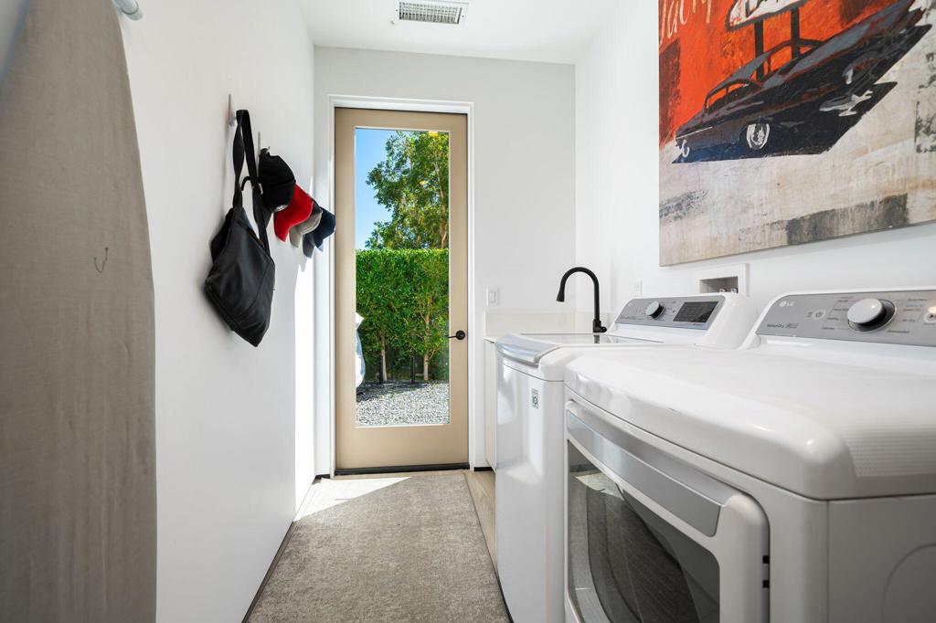 Indian Wells C.C. - Residential