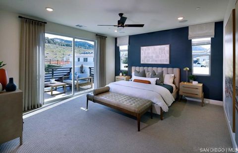 709 Meadowood ST 328 Fallbrook CA 92028