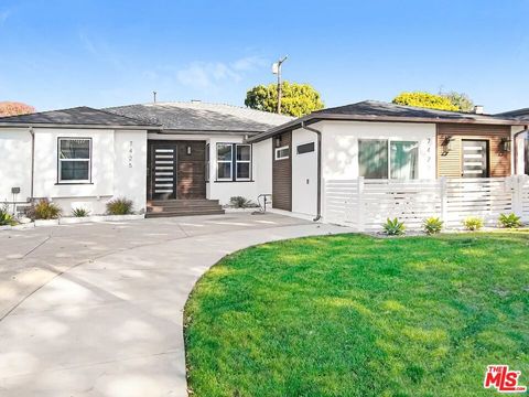 Photo of 7425 W 88th Place, Los Angeles, CA 90045 (MLS # 26712737)