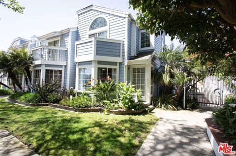 317 N Winnipeg Place D Long Beach CA 90814