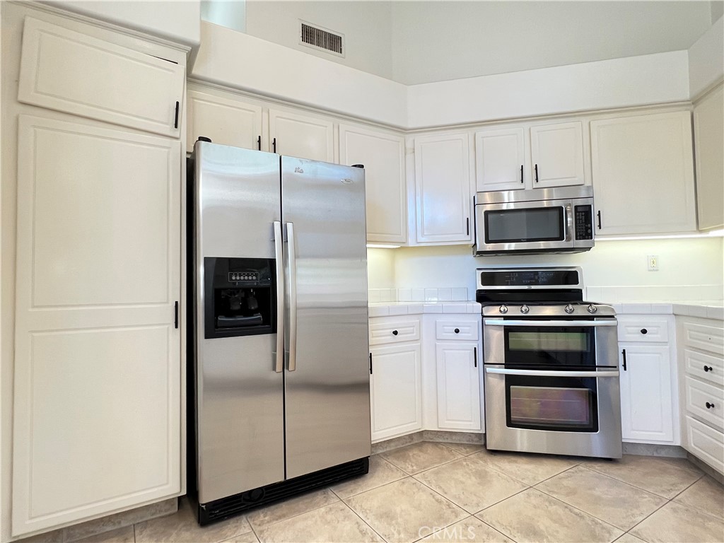 Cantada (CANT) - Residential Lease