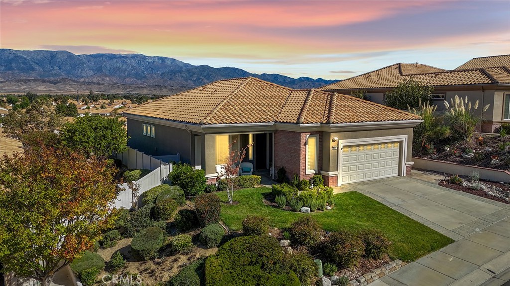 SUN LAKES COUNTRY CLUB - Residential