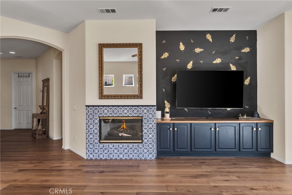 SUN LAKES COUNTRY CLUB - Residential