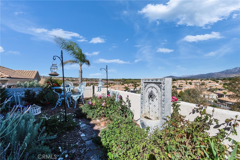 SUN LAKES COUNTRY CLUB - Residential