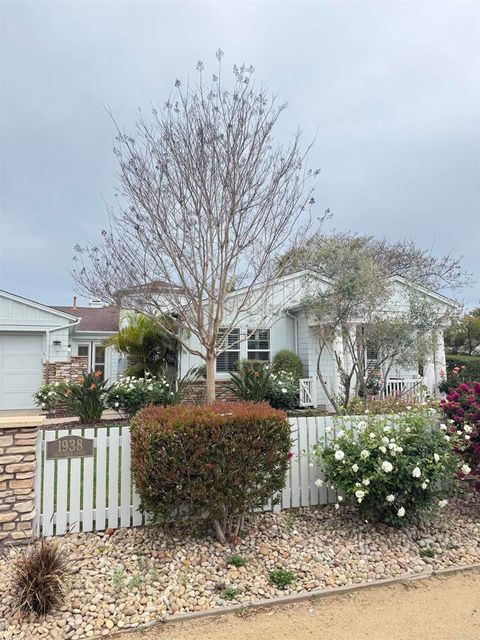 1938 Sheridan Road Encinitas CA 92024
