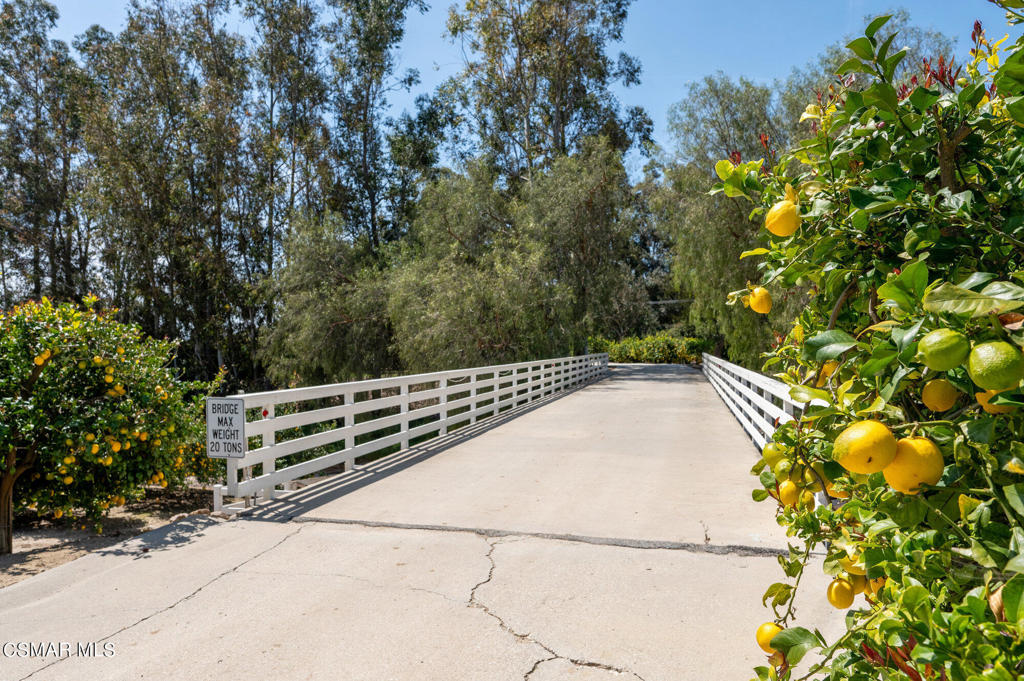9332 Stockton Road