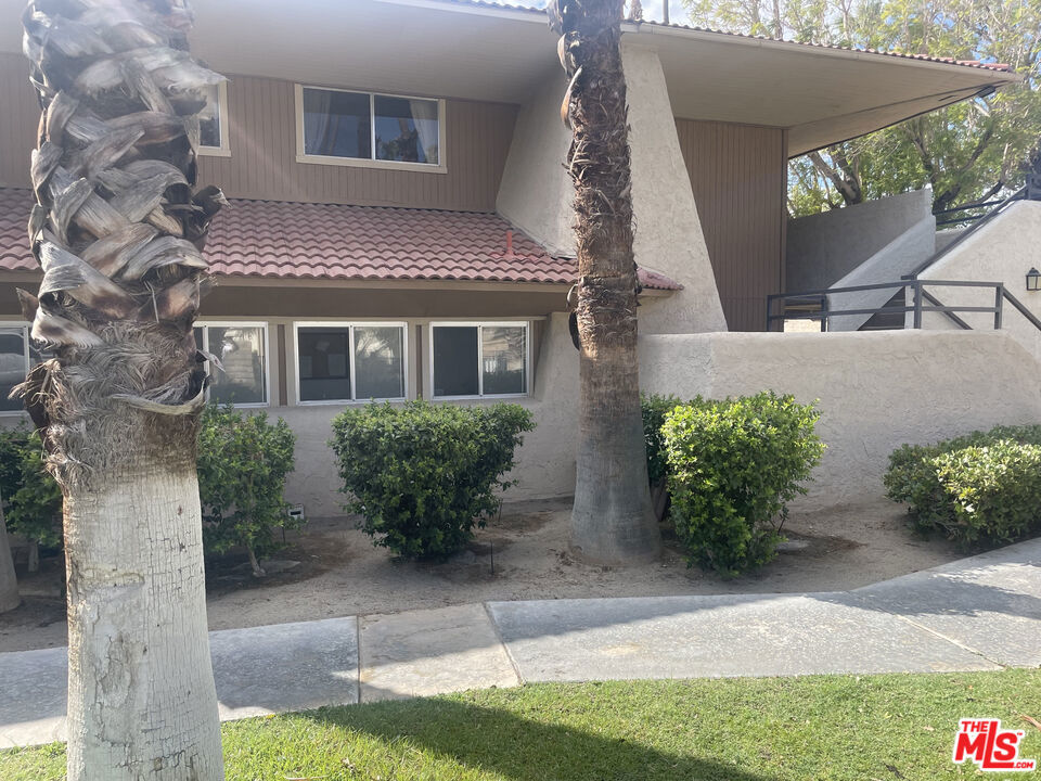 Welcome to 2875 N Los Felices Rd #204, a furnished 1-bedroom, 1-bathroom condo in the heart of Palm Springs. This bright and cozy unit offers a comfortable, modern retreat with everything you need to enjoy desert living. The open living area flows seamlessly into a fully equipped kitchen, while the private bedroom offers storage and natural light. Take advantage of community amenities including a pool, spa, and laundry facilities. The gated complex is ideally located just minutes from downtown Palm Springs, shopping, dining, and outdoor adventures. Don't miss the chance to live in one of Palm Springs' most desirable communities. Gene today to schedule your private tour.