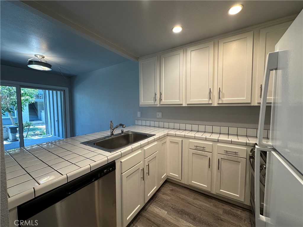 Photo 1 of 18 — 17072 Pacific Coast Highway 93, Huntington Beach, CA 92649