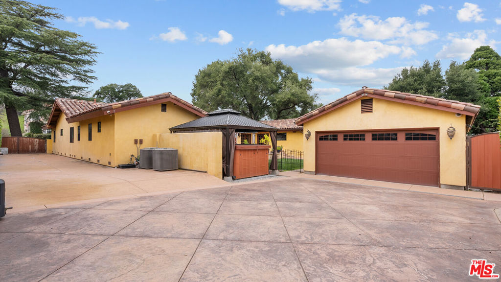 Happy Valley - Residential