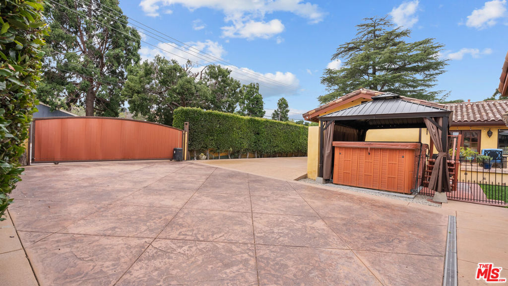 Happy Valley - Residential