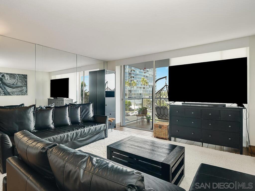 Coronado Shores - Residential